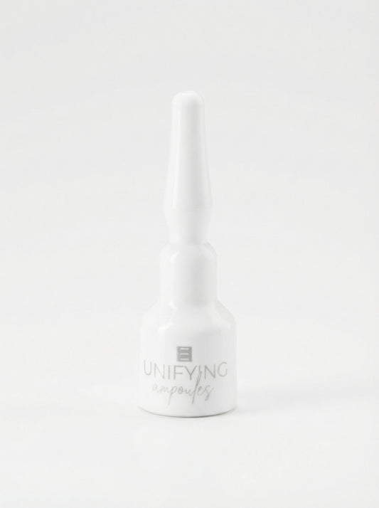 Trattamento anti-macchie Unifying Ampoules by Eterea — product photo on white background