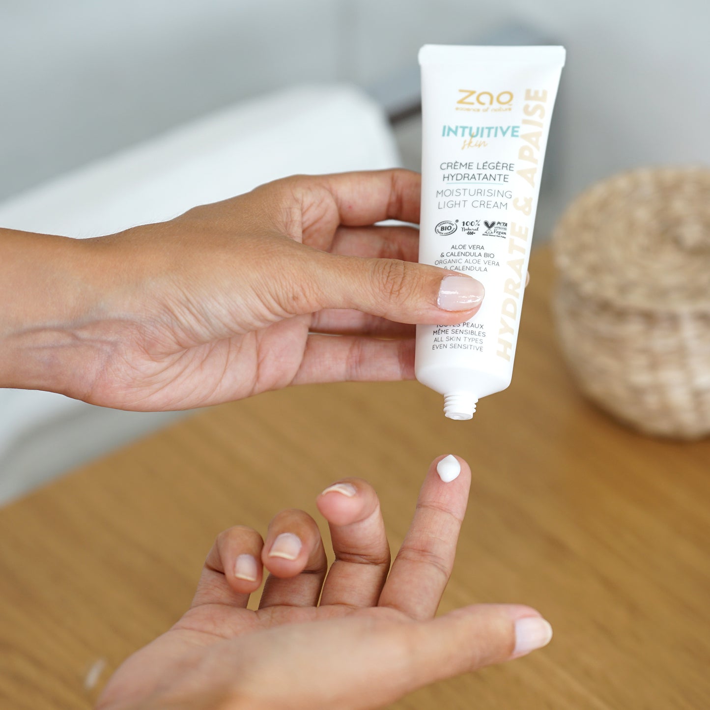 Crema Leggera Idratante Crema Viso Idratante Lenitiva Bio